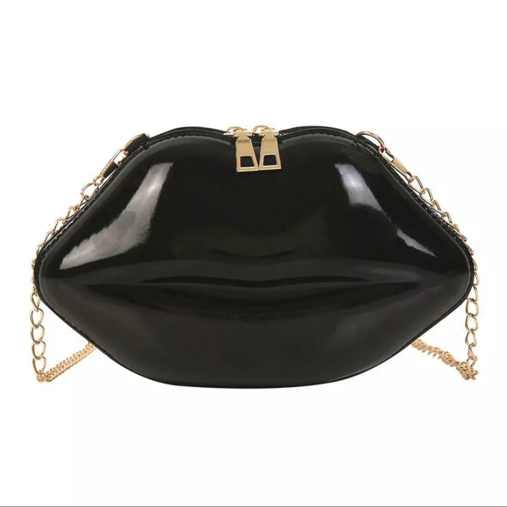 (FREE WITH PURCHASE) Black Lips Purse